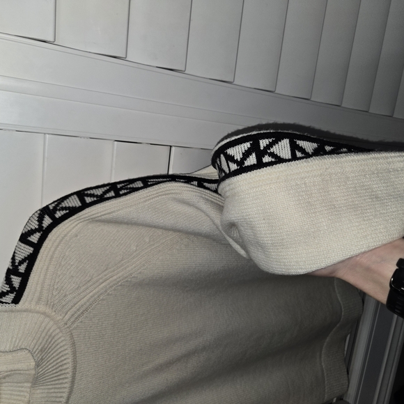 Michael Kors Cream Sweater - Picture 3 of 4